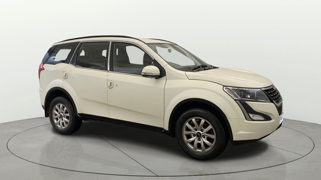 Second-hand 2021 Mahindra XUV500 W7 for sale in Gurgaon-12