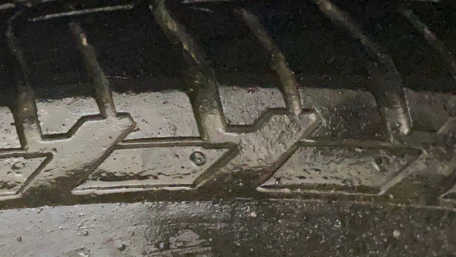 Second-hand 2021 Mahindra XUV500 W7 for sale in Gurgaon-11