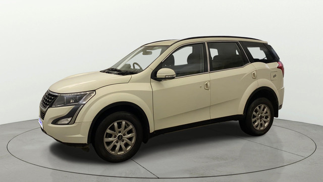 Second-hand 2021 Mahindra XUV500 W7 for sale in Gurgaon-18