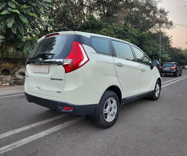 Mahindra Marazzo M6 Second-hand 2018 Mahindra Marazzo M6 for sale in New Delhi-9