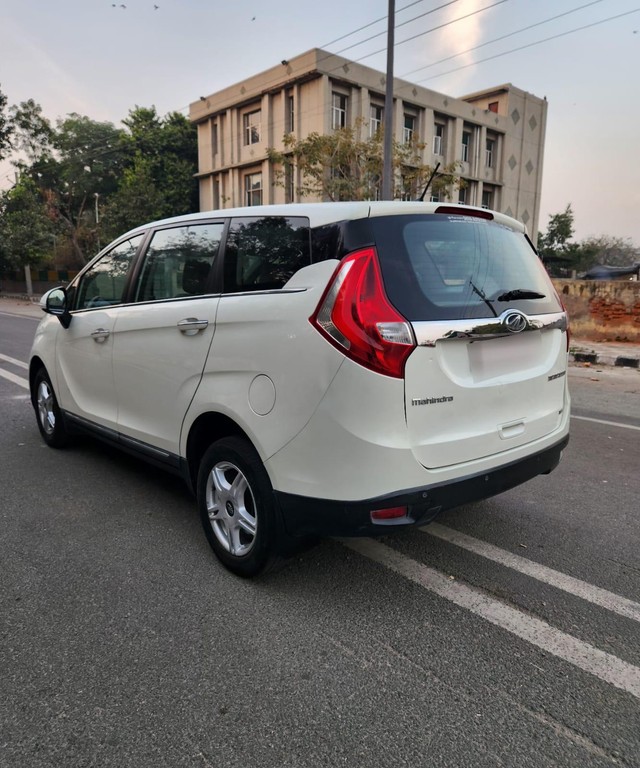 Mahindra Marazzo M6 Second-hand 2018 Mahindra Marazzo M6 for sale in New Delhi-8