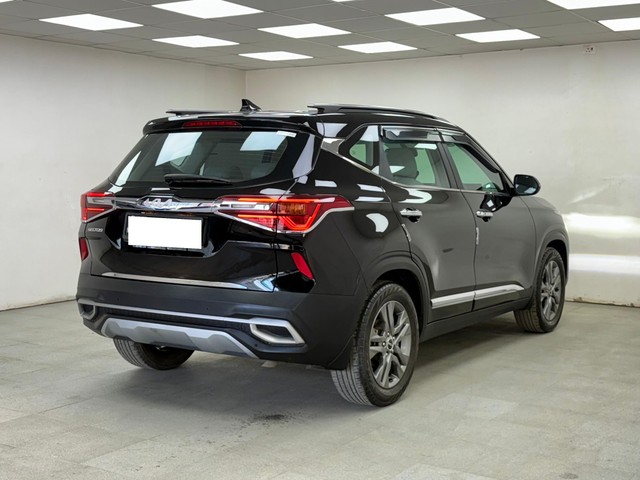 Second-hand 2023 Kia Seltos HTX IVT for sale in Pune-9