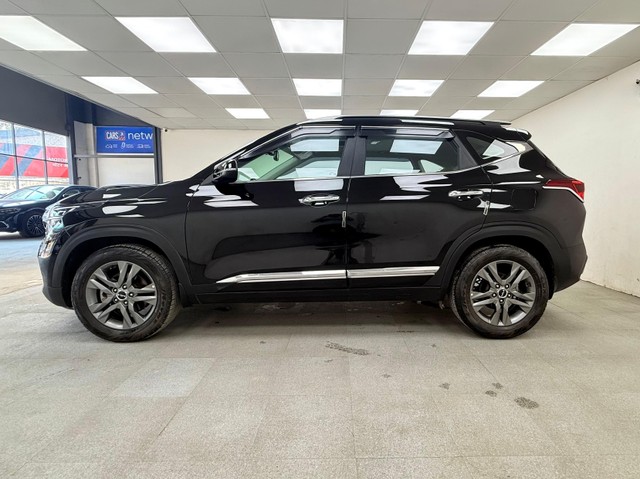 Second-hand 2023 Kia Seltos HTX IVT for sale in Pune-3