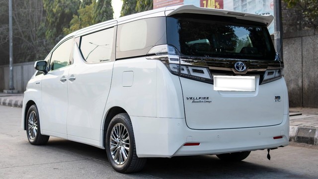 Toyota Vellfire Executive Lounge BSVI Second-hand 2022 Toyota Vellfire Executive Lounge BSVI for sale in New Delhi-5