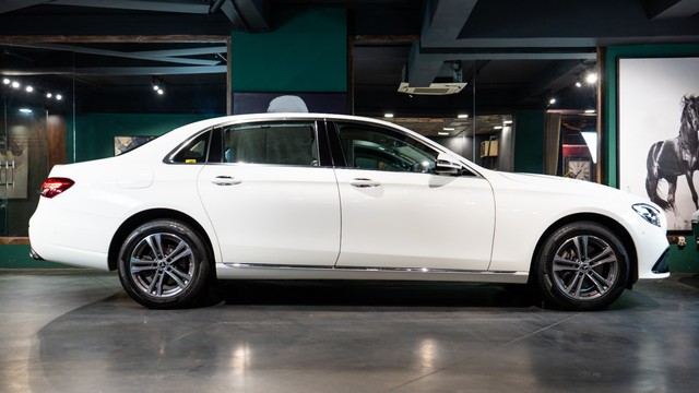 Second-hand 2022 Mercedes-Benz E-Class Exclusive E 200 BSVI for sale in New Delhi-1