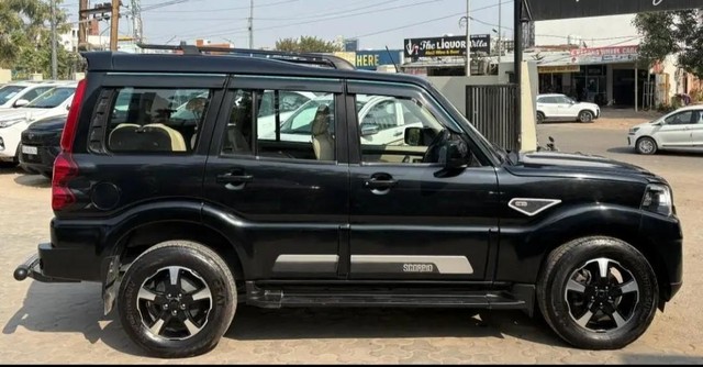 Second-hand 2023 Mahindra Scorpio S 11 BSVI for sale in Jaipur-1