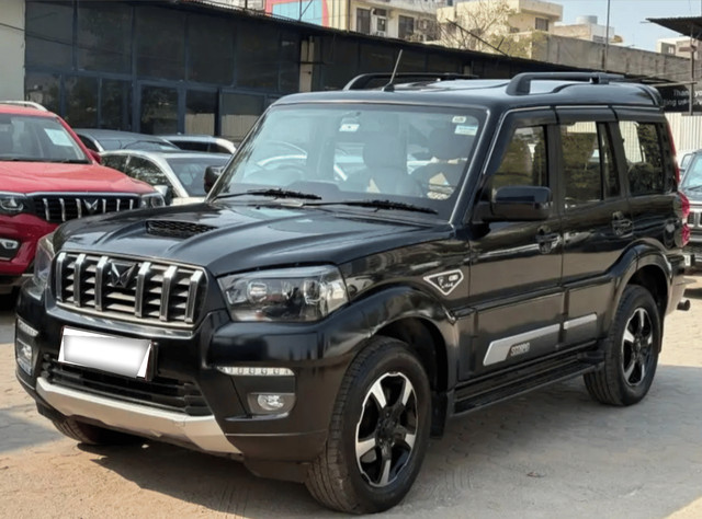 Second-hand 2023 Mahindra Scorpio S 11 BSVI for sale in Jaipur-4