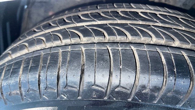 Second-hand 2020 Honda Amaze V for sale in Noida-34