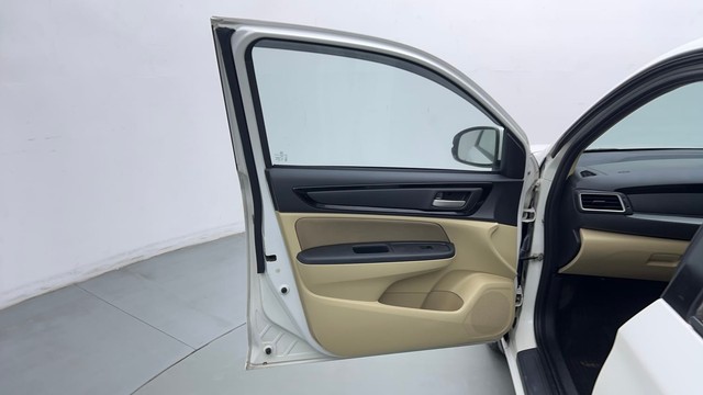 Second-hand 2020 Honda Amaze V for sale in Noida-39