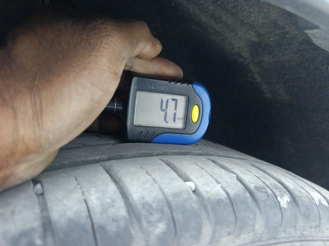 Ford Ecosport 1.5 TDCi Titanium BSIV Second-hand 2014 Ford Ecosport 1.5 TDCi Titanium BSIV for sale in Visakhapatnam-32