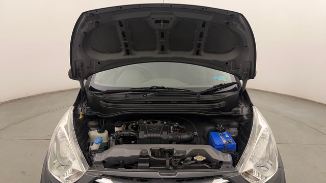 Second-hand 2018 Hyundai EON Magna for sale in Chandigarh-8