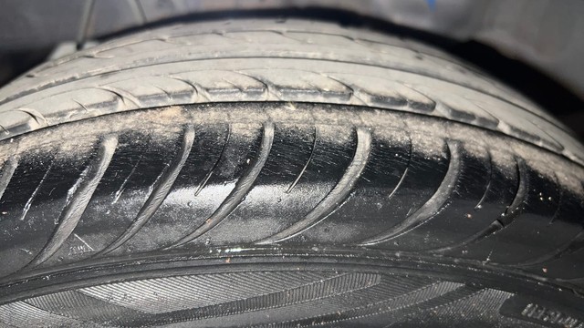 Second-hand 2018 Hyundai EON Magna for sale in Chandigarh-31