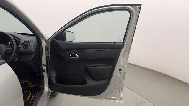 Second-hand 2019 Renault KWID 1.0 RXT Opt for sale in Chandigarh-16