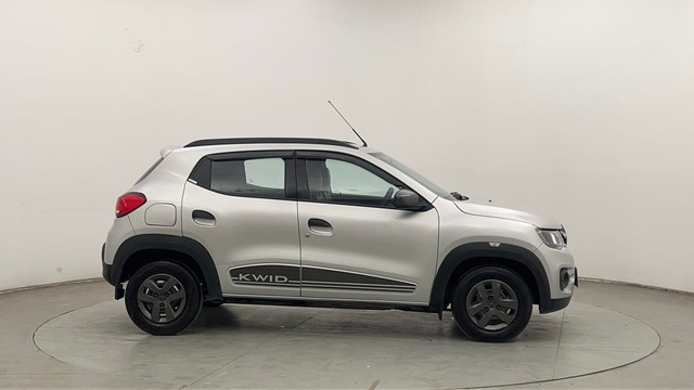 Second-hand 2019 Renault KWID 1.0 RXT Opt for sale in Chandigarh-2