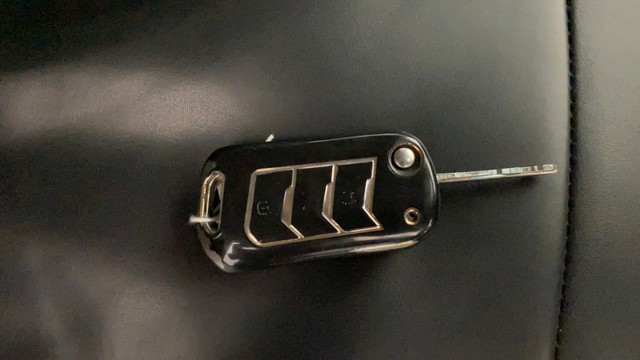 Mahindra XUV300 W8 Second-hand 2023 Mahindra XUV300 W8 for sale in Lucknow-10