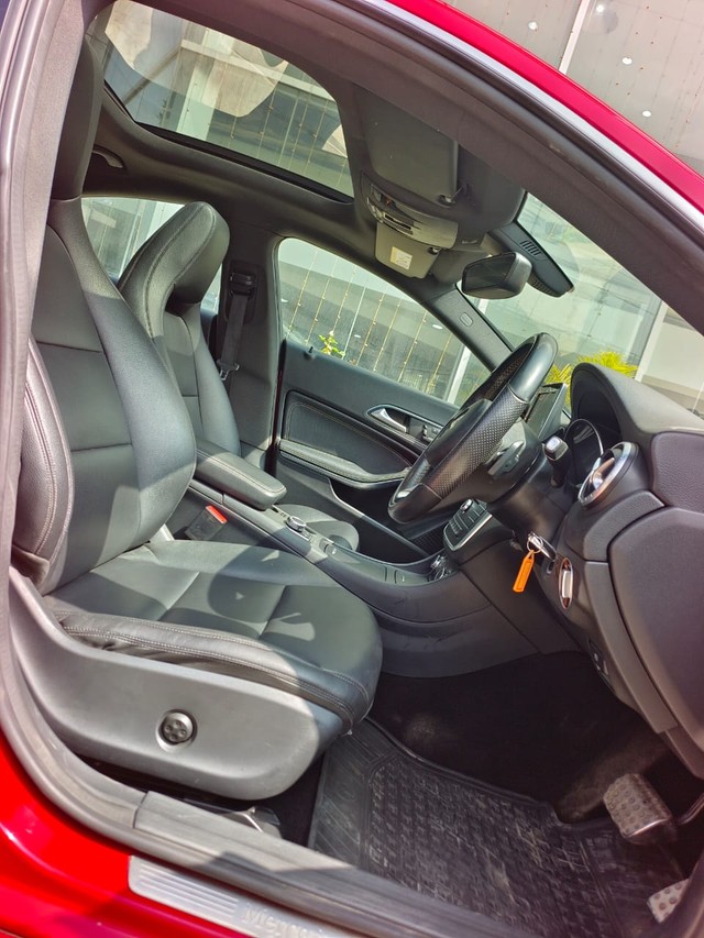 Second-hand 2016 Mercedes-Benz CLA 200 CDI Sport for sale in Bangalore-10