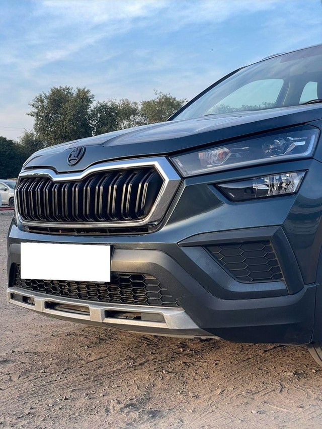 Second-hand 2021 Skoda Kushaq 1.0 TSI Ambition AT BSVI for sale in New Delhi-5