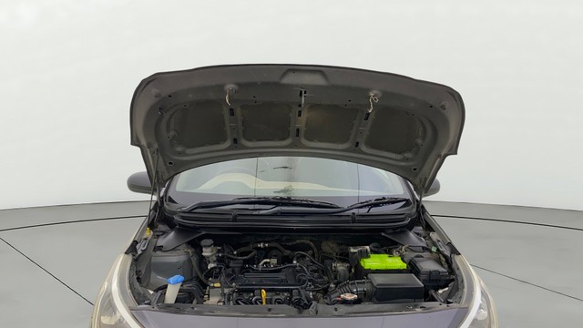 Second-hand 2019 Hyundai i20 1.2 Era for sale in Navi Mumbai-9