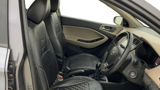 Second-hand 2019 Hyundai i20 1.2 Era for sale in Navi Mumbai-15