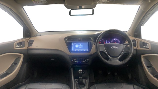 Second-hand 2019 Hyundai i20 1.2 Era for sale in Navi Mumbai-10