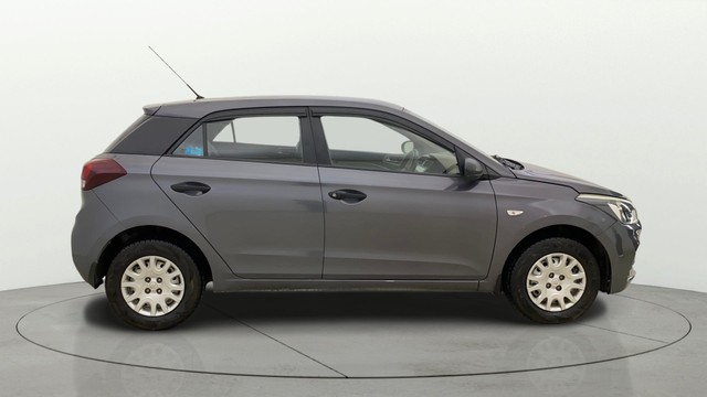 Second-hand 2019 Hyundai i20 1.2 Era for sale in Navi Mumbai-1