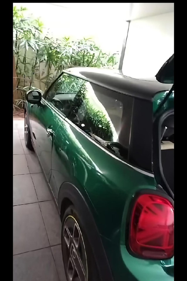 Second-hand 2022 Mini Cooper SE Electric for sale in Chennai-2