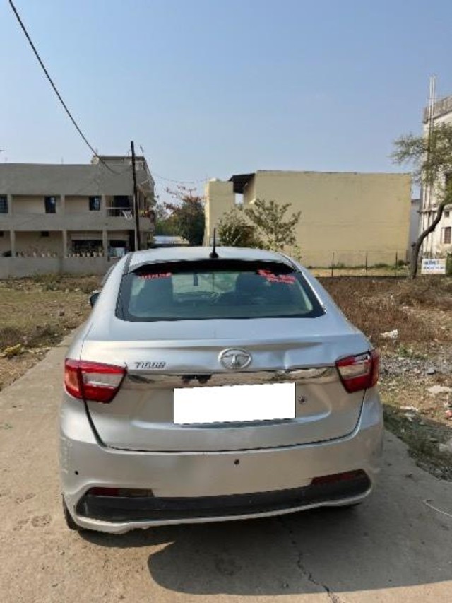 Tata Tigor 1.2 Revotron XT Second-hand 2018 Tata Tigor 1.2 Revotron XT for sale in Hoshangabad-2