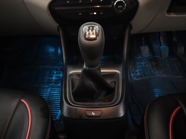 Second-hand 2021 Tata Altroz XT for sale in Coimbatore-12