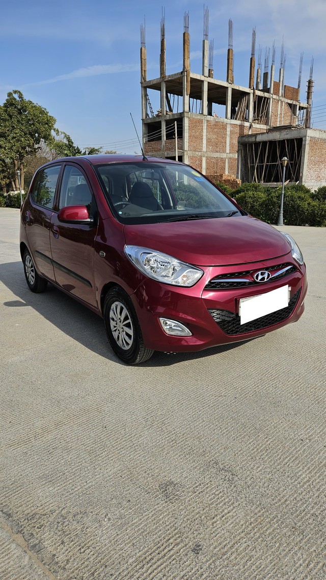 Second-hand 2015 Hyundai i10 Sportz 1.1L for sale in Faridabad-18