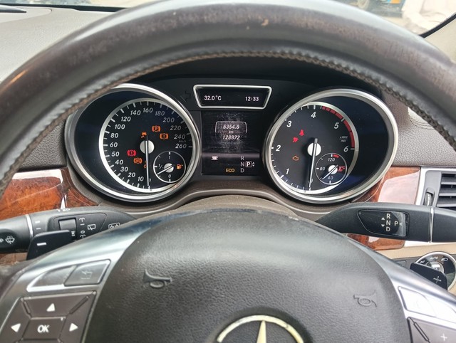 Second-hand 2013 Mercedes-Benz M-Class ML 350 CDI for sale in Chennai-5
