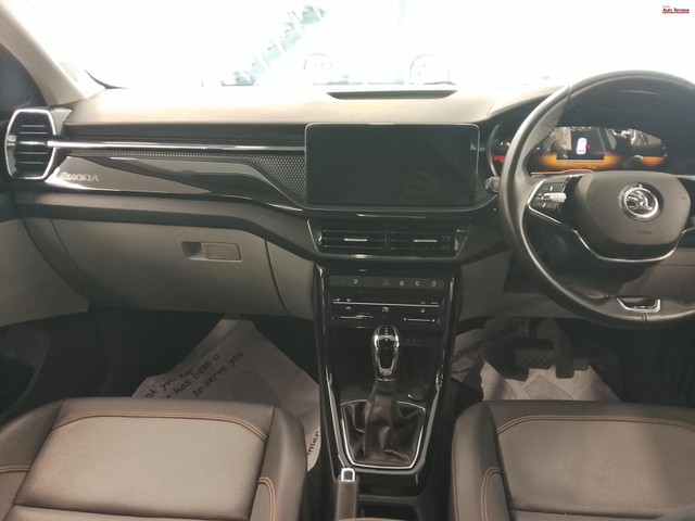 Second-hand 2024 Skoda Kushaq 1.5 TSI Style BSVI for sale in New Delhi-2