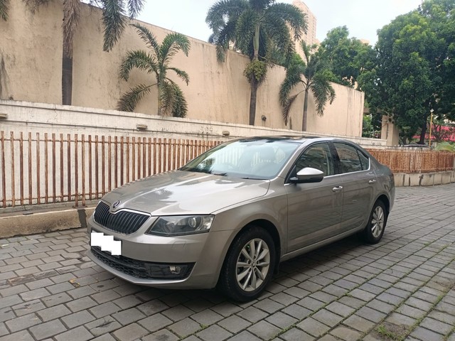 Skoda Octavia Style Plus 1.8 TSI AT Second-hand 2016 Skoda Octavia Style Plus 1.8 TSI AT for sale in Thane-3