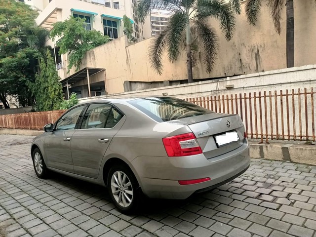 Skoda Octavia Style Plus 1.8 TSI AT Second-hand 2016 Skoda Octavia Style Plus 1.8 TSI AT for sale in Thane-2