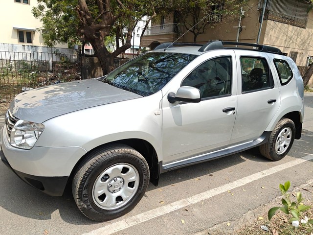 Second-hand 2013 Renault Duster Petrol RxL for sale in Chennai-3