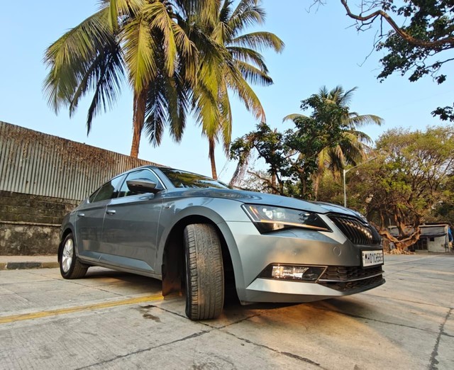 Second-hand 2016 Skoda Superb LK 1.8 TSI AT for sale in Mumbai-21