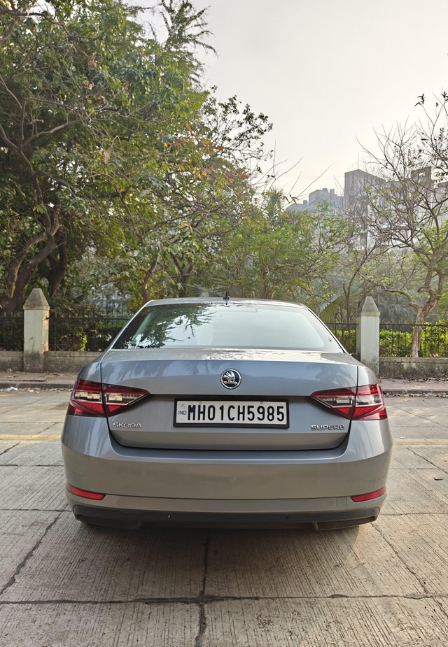 Second-hand 2016 Skoda Superb LK 1.8 TSI AT for sale in Mumbai-2