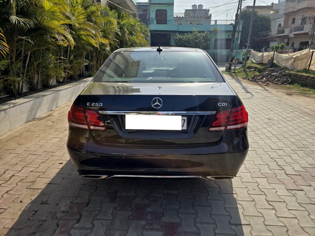 Second-hand 2016 Mercedes-Benz E-Class E250 CDI Avantgarde for sale in Chandigarh-10