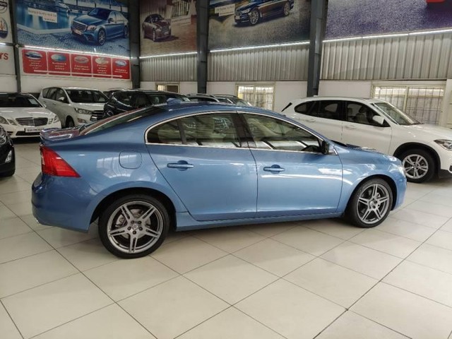 Second-hand 2016 Volvo S60 D4 KINETIC for sale in Bangalore-9