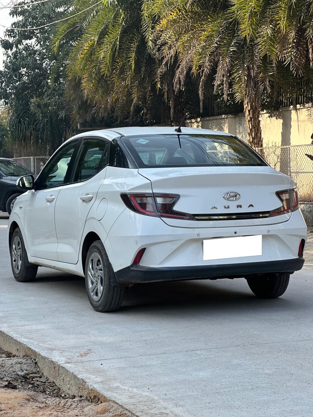 Second-hand 2021 Hyundai Aura S CNG for sale in Faridabad-8