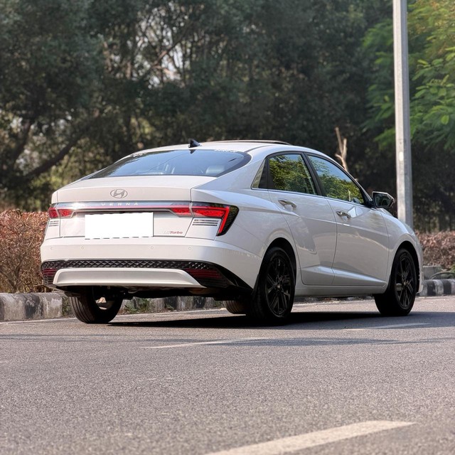 Second-hand 2023 Hyundai Verna SX Opt Turbo for sale in New Delhi-13