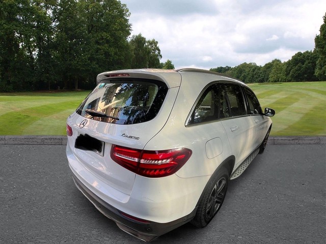 Second-hand 2017 Mercedes-Benz GLC 300 4MATIC Sport for sale in New Delhi-6