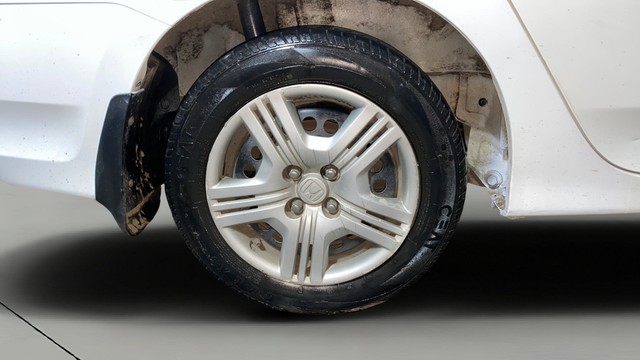 Second-hand 2013 Honda City E for sale in Kolkata-24