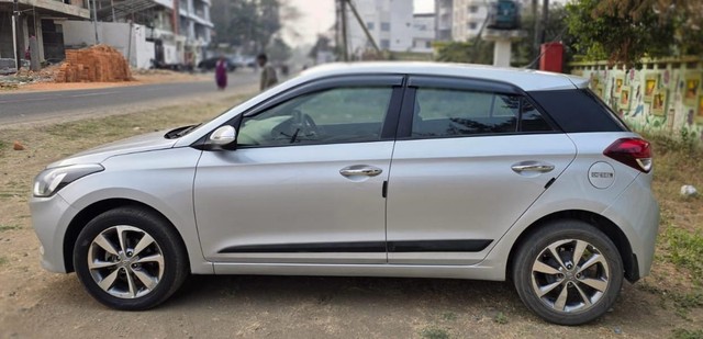 Second-hand 2015 Hyundai i20 Asta 1.4 CRDi for sale in Nagpur-4