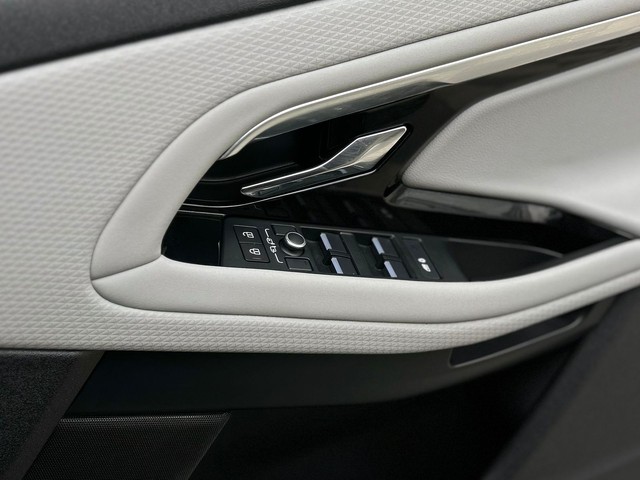 Second-hand 2021 Land Rover Range Rover Evoque 2.0 S diesel 2020-2021 for sale in Noida-8