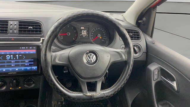Second-hand 2019 Volkswagen Polo 1.0 MPI Trendline for sale in Ahmedabad-12