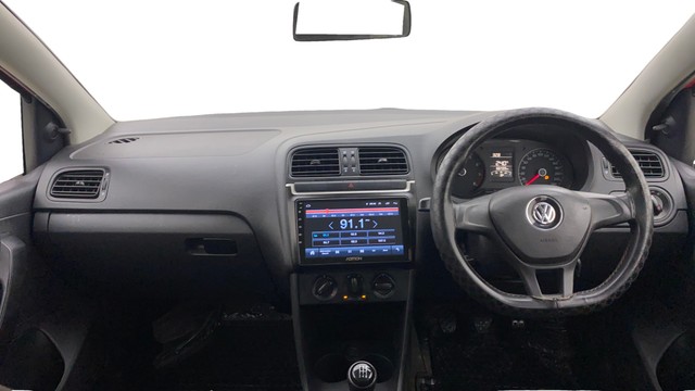 Second-hand 2019 Volkswagen Polo 1.0 MPI Trendline for sale in Ahmedabad-10