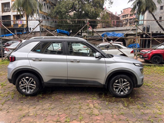 Second-hand 2023 Hyundai Venue SX Opt Turbo DCT for sale in Mumbai-1