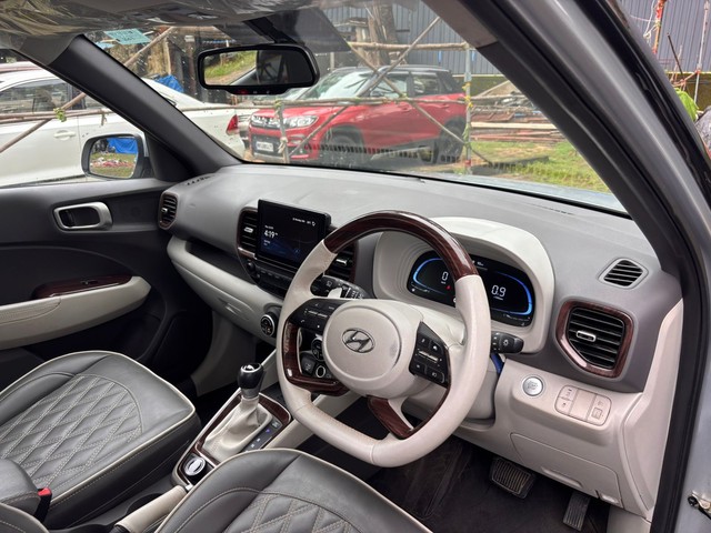 Second-hand 2023 Hyundai Venue SX Opt Turbo DCT for sale in Mumbai-8