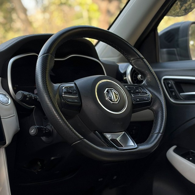 Second-hand 2022 MG Astor Sharp CVT BSVI for sale in Noida-7