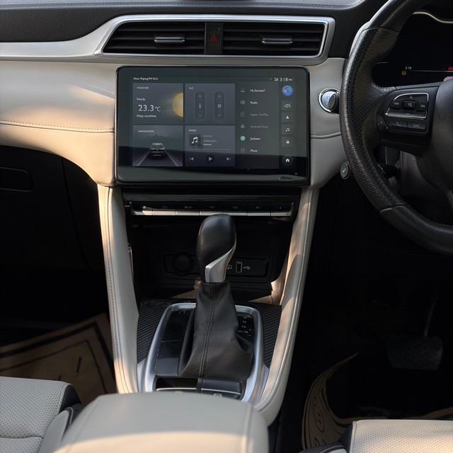 Second-hand 2022 MG Astor Sharp CVT BSVI for sale in Noida-14